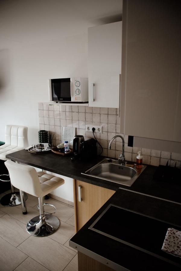Sipos Borhaz Es Vendeghaz Hotel Badacsonyors Bagian luar foto