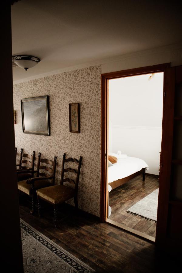 Sipos Borhaz Es Vendeghaz Hotel Badacsonyors Bagian luar foto