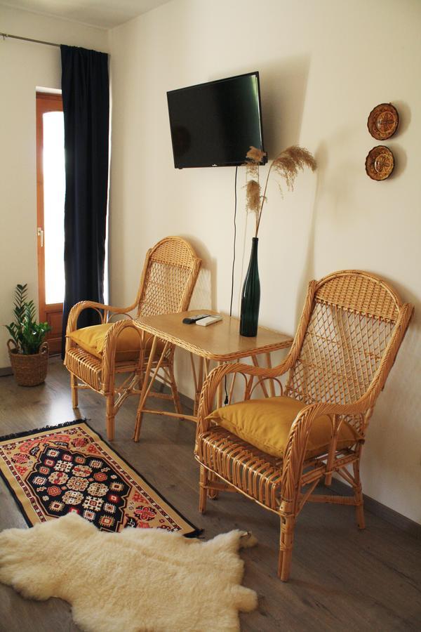 Sipos Borhaz Es Vendeghaz Hotel Badacsonyors Bagian luar foto